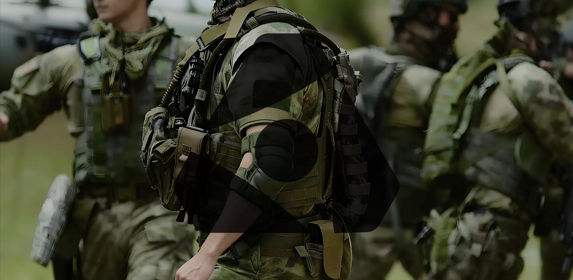 INSERÇÃO DE COLETE MILITAR/REALIZADOS LINERS E ENGRENAGENS DE PROTEÇÃO