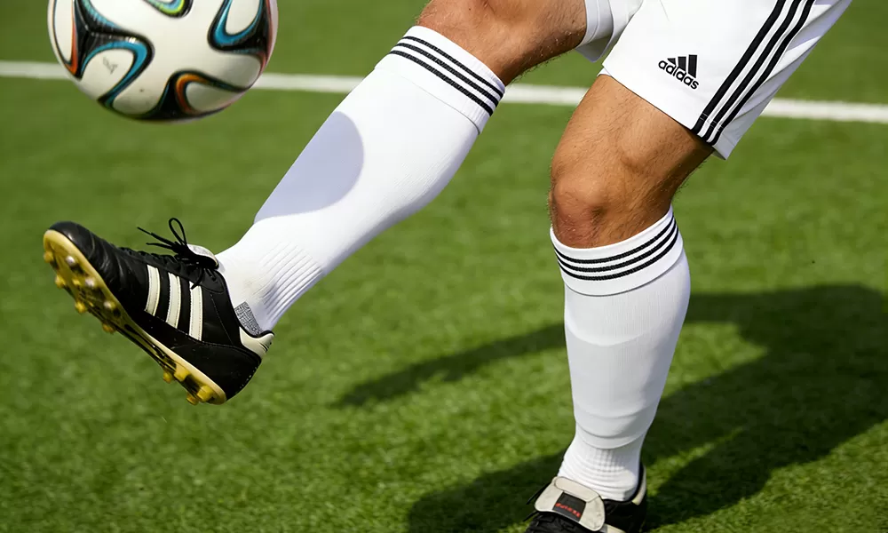 Equipamento de proteção de futebol